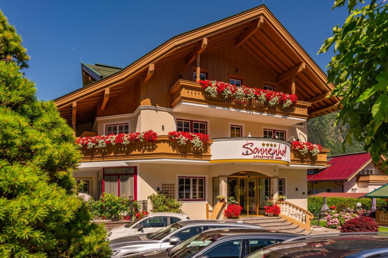 Apparthotel Sonnenhof Mayrhofen Exterior photo